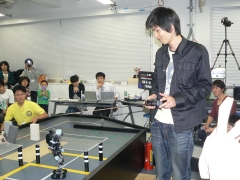 ヒト型レスコン